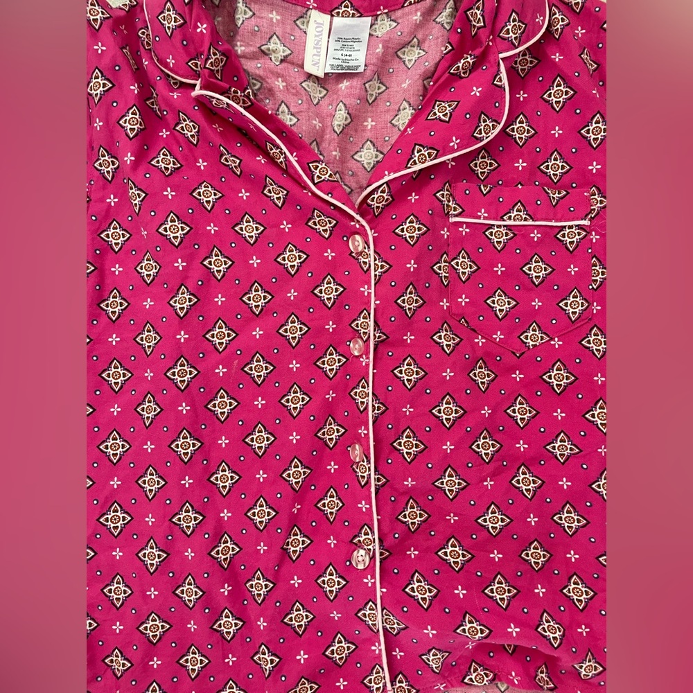 Joyspun Pink Geometric Short Sleeve Cropped Pant Tie Waist Pajama Set Size Small - Picture 6 of 6